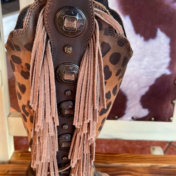 Liberty Black Ophelia Chita Miel Leopard
Print Leather Fringe Boots Size 8 - Picture 3 of 7